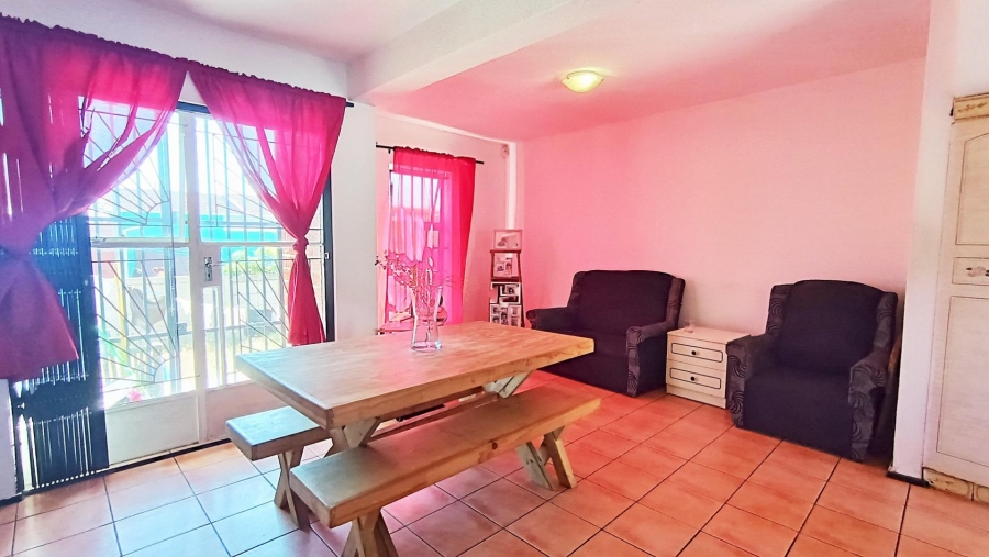 3 Bedroom Property for Sale in Westridge Western Cape